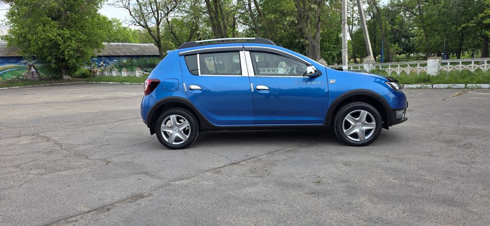 DACIA SANDERO STEPWAY Laureate 1.5диз. 66kv.90л.с