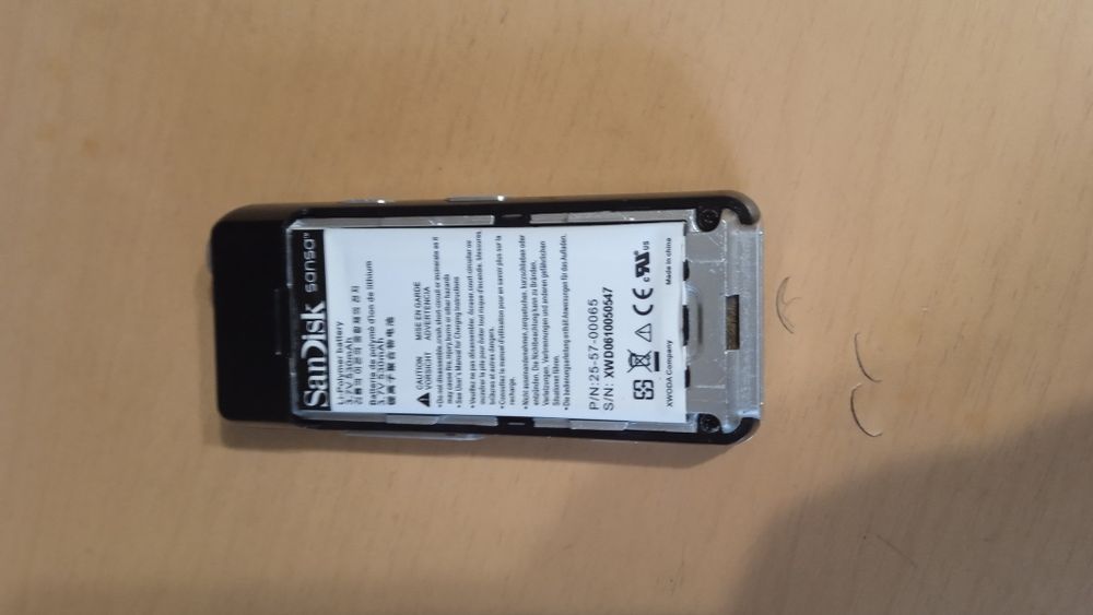 Mp 3 плеер SanDisc sansa c-200
