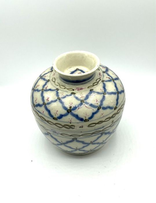 Pote em porcelana vidrada seculo 18 chinesa