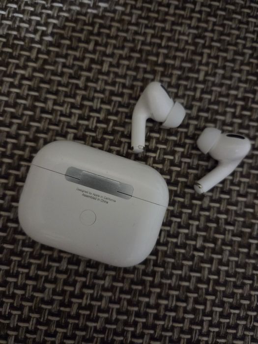 Air pods pro mało używane
