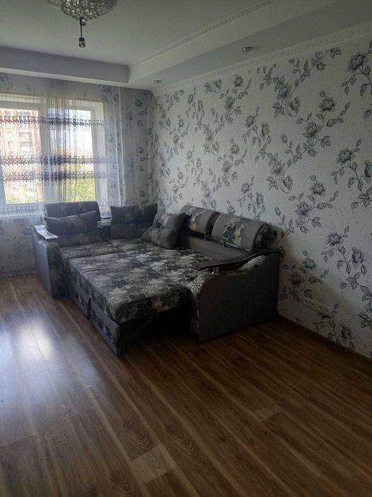 Аренда 3 комнатной квартиры ( без комиссии) СО всеми удобствами