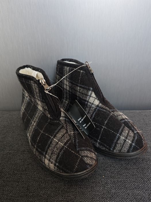 Тапочки утепленні хутром , устілка 25,5 см.