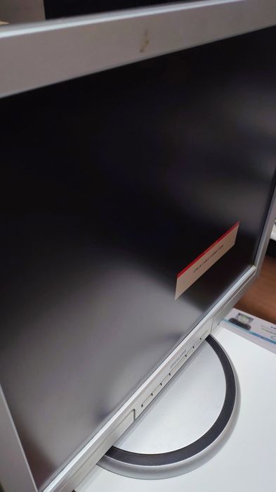 Монітор 19" Philips 190S7FS Сріблястий