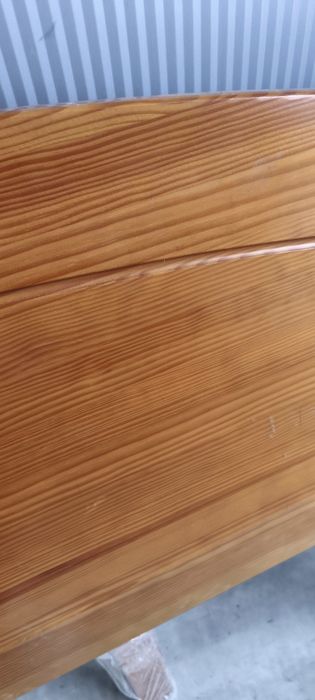 Cama solteiro com estrado