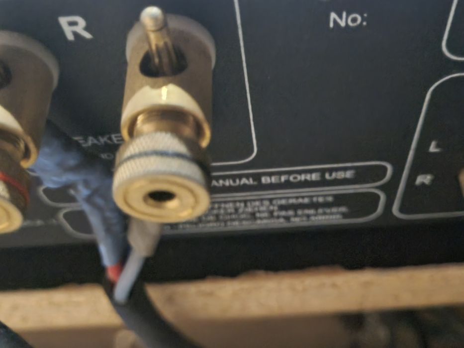 Amplificador integrado a válvulas JJ 543 excelente qualidade