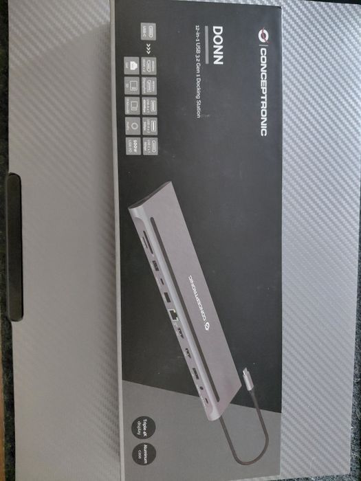 Docking conceptronic 12in1461409015992821760
