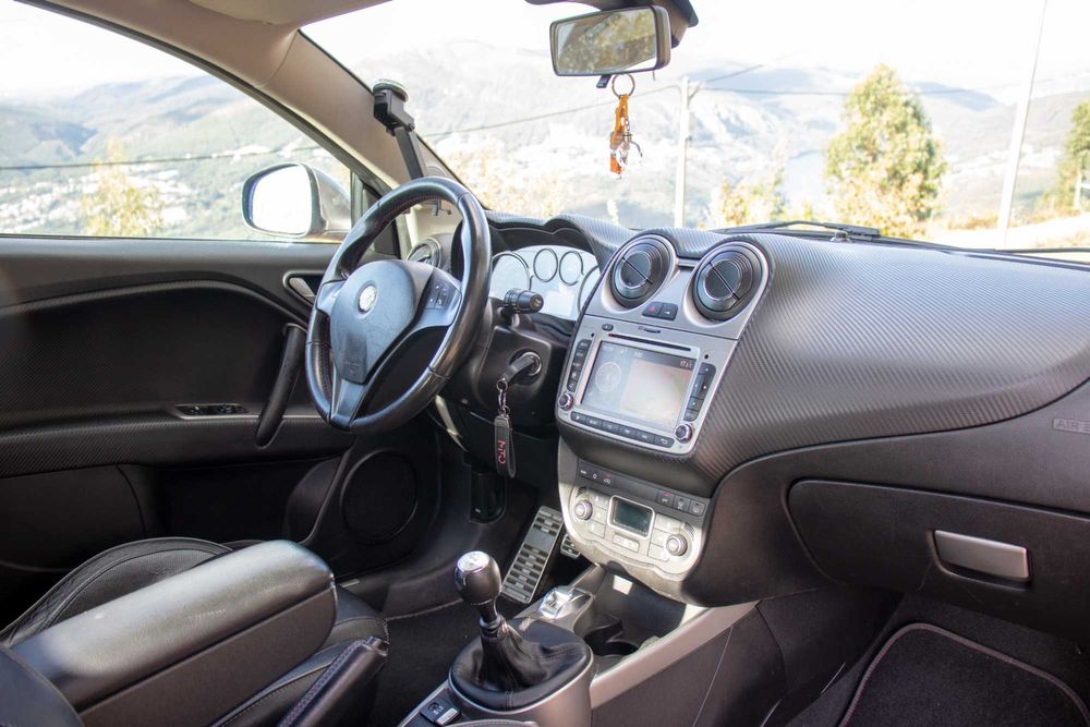 Alfa Romeo MiTo 1.3 JTD – 2013 – Económico e Fiável