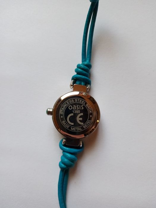 Часы наручные женские Oasis