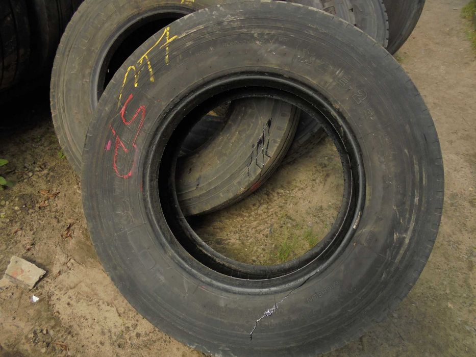 Opona 285/70R19.5 Michelin XZE 2+ (570 netto)