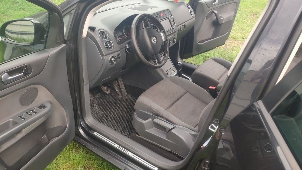 Продам Volkswagen Golf 5 Plus