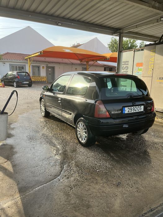 Renault clio 1.9