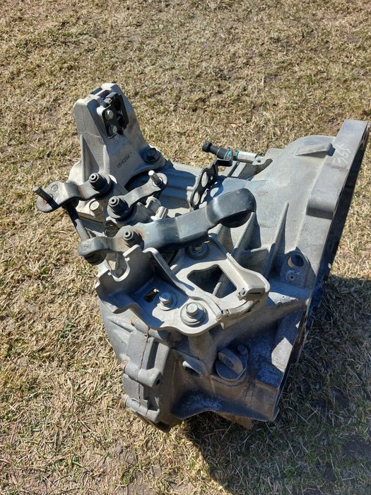 Skrzynia biegów SF81JF  Hyundai i40 1.7CRDI