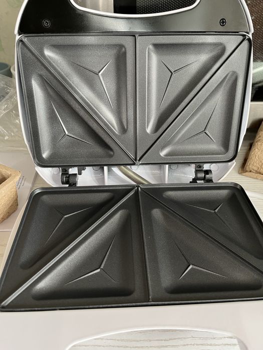 Бутербродниця bomann нова, бутербродница