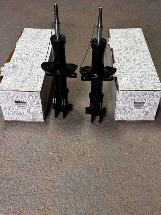 стойки нові оригінал трафік віваро 2001-2014 роки