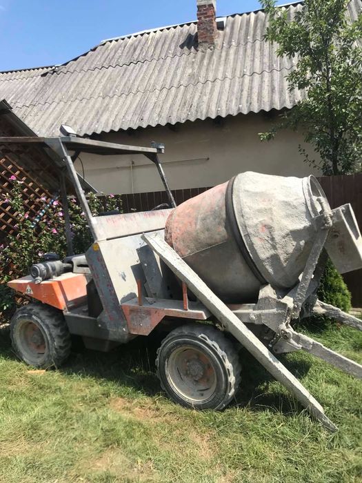 Бетонозмішувач демпер Ausa 2002рік.