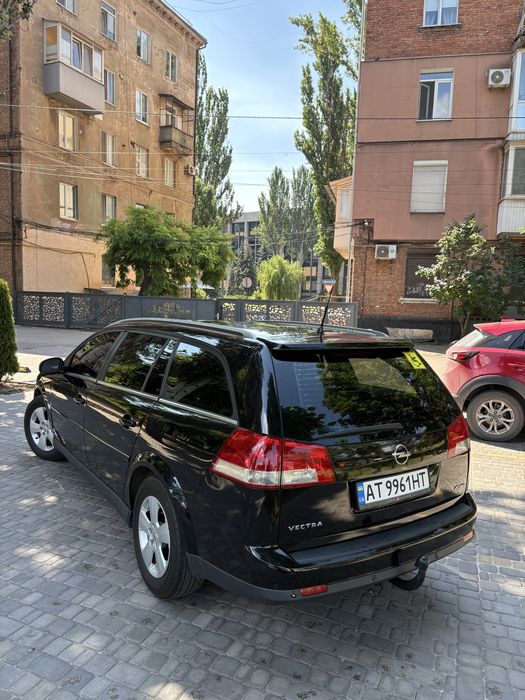 Круізний лайнер за ціною катера