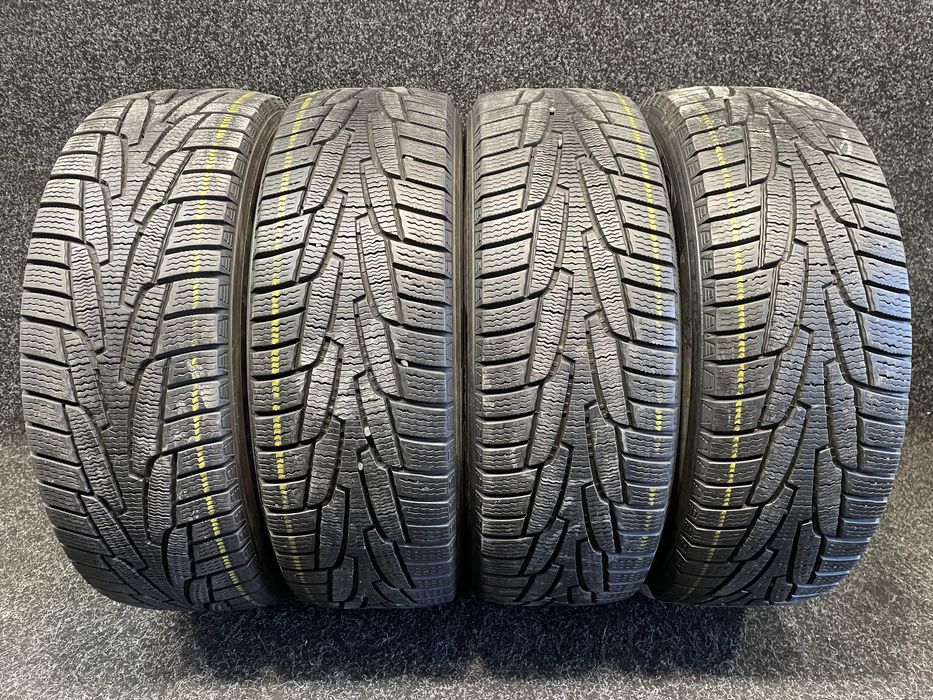Kumho 215/60R17 I Zen KW31