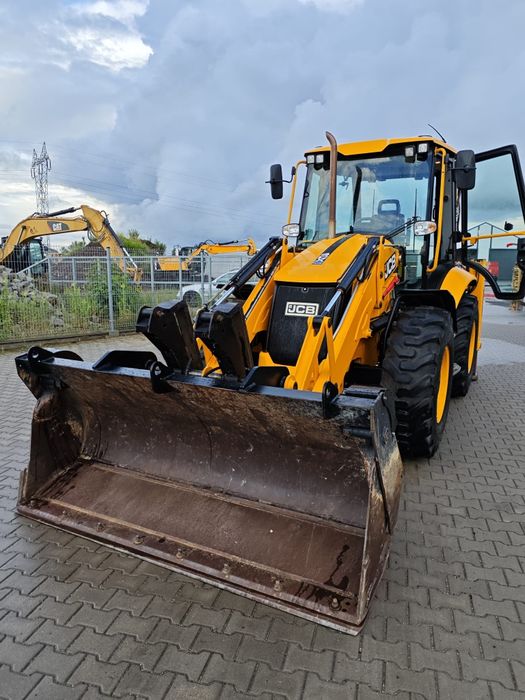 Koparko-ładowarka JCB 4CX 2021
