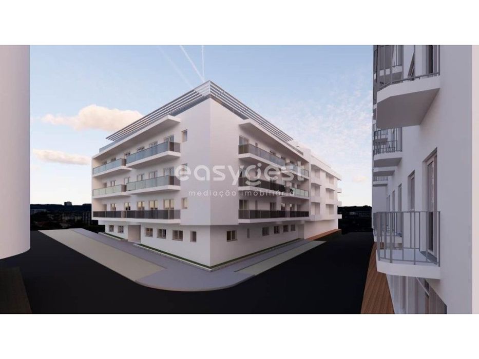 Apartamento T3 com terraço no Centro de Oliveira de Azeméis — Oliveira De Azeméis, Santiago De Riba-Ul, Ul, Macinhata Da Seixa E Madail, Aveiro