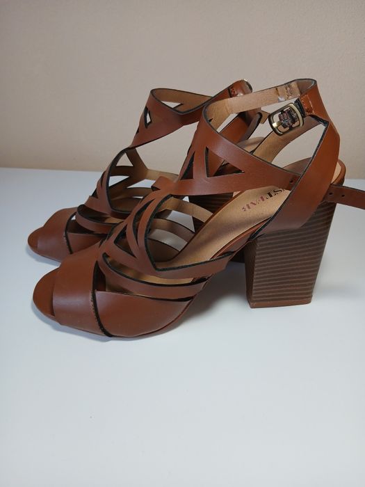 Жіночі босоніжки/босоножки/взуття