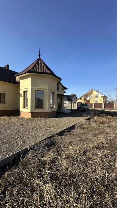 Є-Відновлення; Продаж - обмін; будинок; Чернівці; ремонт; ділянка; газ;