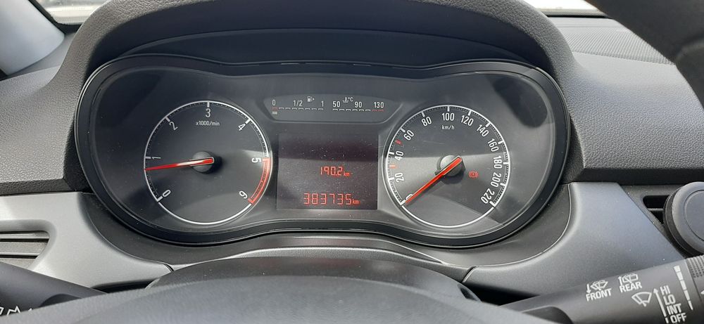 Opel Corsa E 1.3 cdti comercial