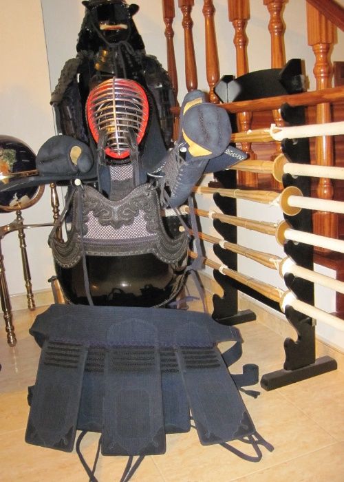 Armadura samurai. Budo. Kendo. Iaido. Arte marcial.