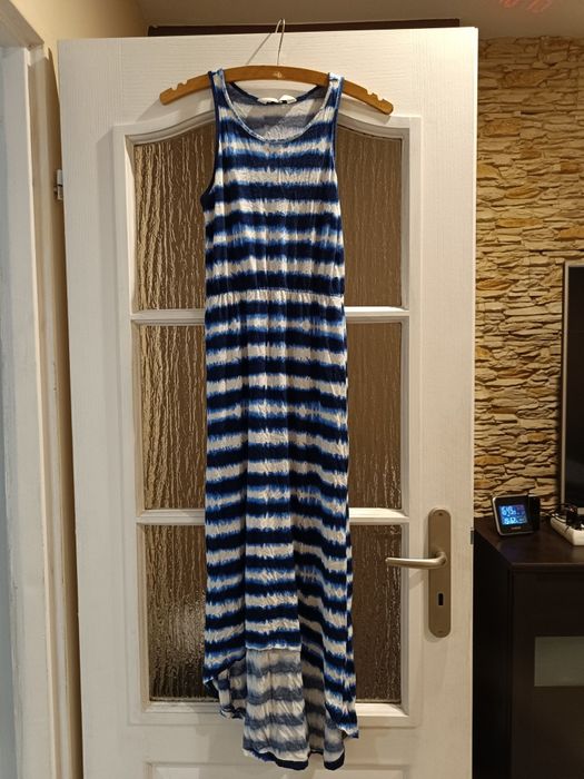 Długa sukienka rozm 146