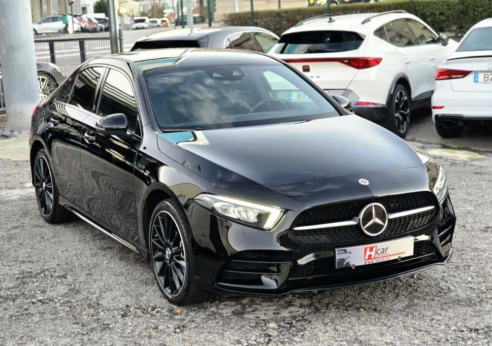 MERCEDES-BENZ A250E LIMOUSINE AMG Line V177 EQ POWER 218CV 8G-DTC