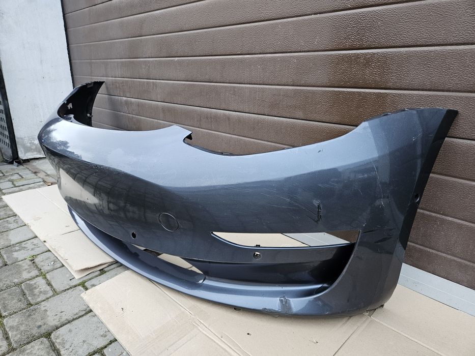 Бампер передній Tesla Model 3 2017-2023р.