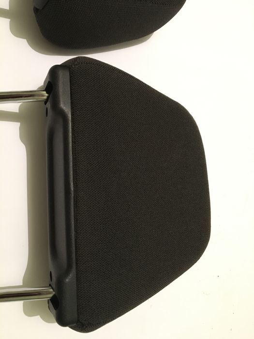 Подголовники Приора передних сидений