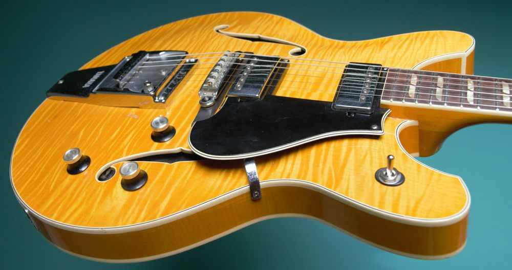 Gitara  YAMAHA SA-30 1972, hollow body (nie gibson)