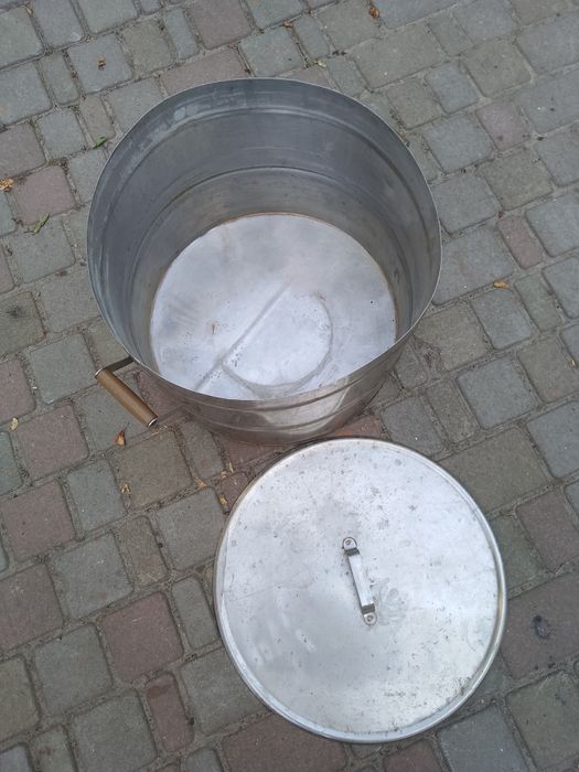 Бак з нержавійки