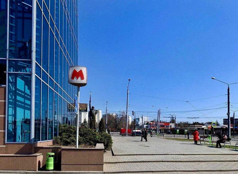 Аренда под офис 300 м2, 3 этаж, м. "23 Августа", в ТРЦ ЭКСПРЕСС