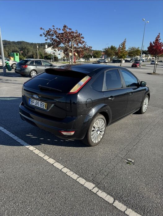 Ford Focus 1.6 TDCi Titanium Pack X | 2010 — photo 2