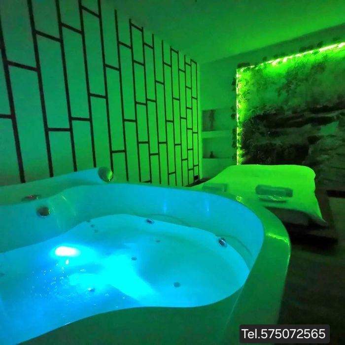 Apartament z Jacuzzi Katowice na godziny /doby JapanApartment Kraków