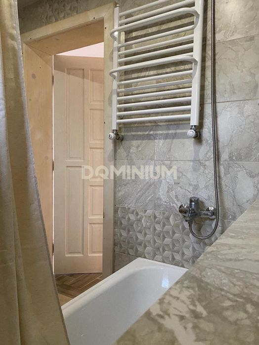 Оренда просторого будинку у м. Виноградів