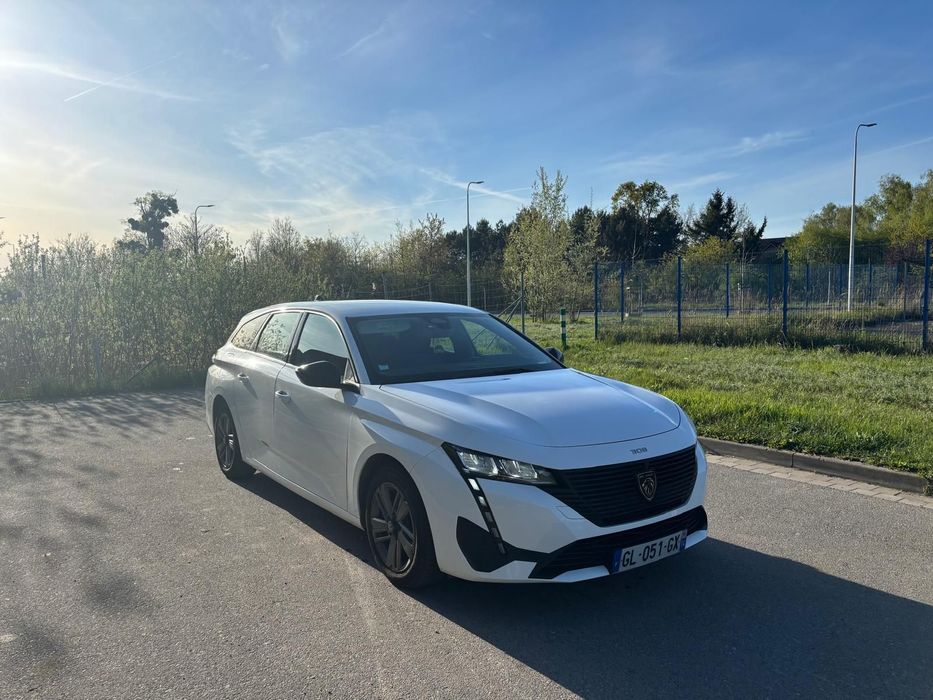 Peugeot 308 Peugeot 308 sw 1,5 blue HDi 130 KM activ pack