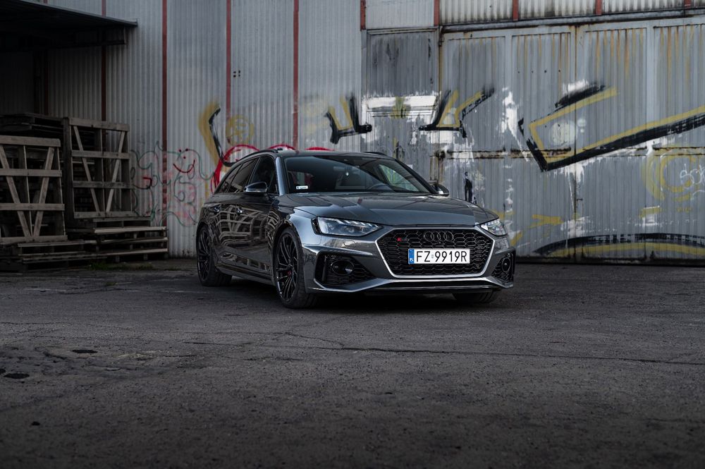 Audi RS4 Avant