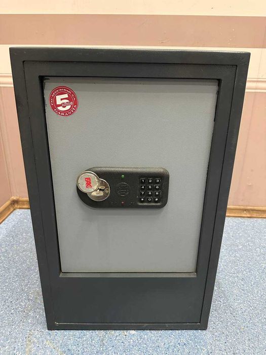 Сейф Іспанія BURGLARY SAFE 105ES вогнезламостійкий ключ, кодовий замок