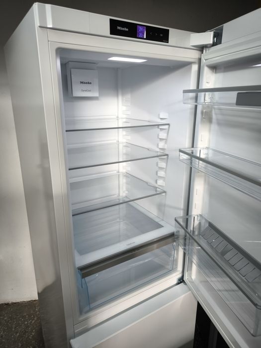 Lodówko zamrażarke Miele KFN 4375 CD Biały