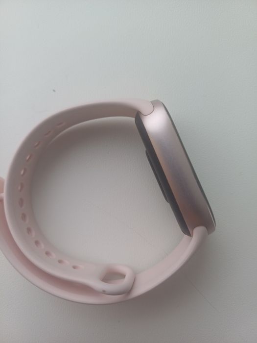 Продам mi band 10 rose