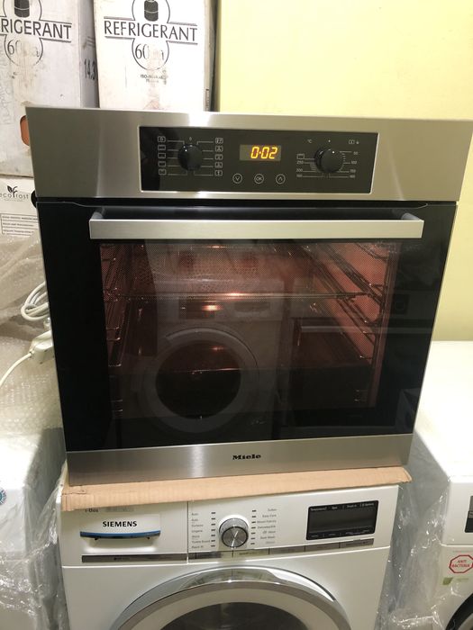 Духовка/ духова шафа Miele H4810B