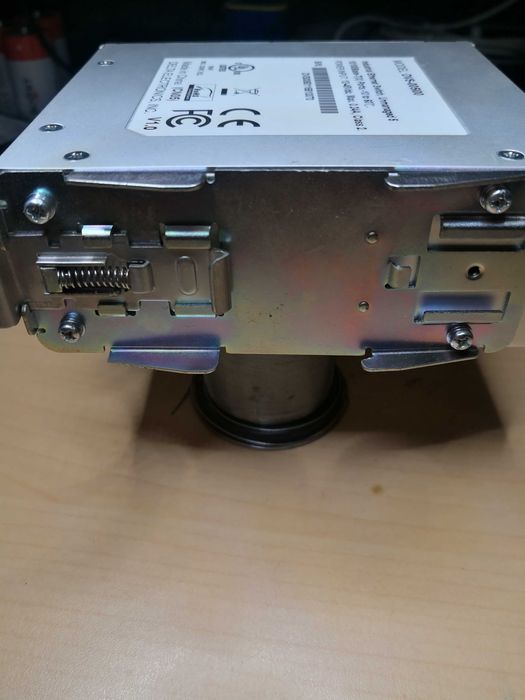 Switch Rede Ethernet Delta DVS-005