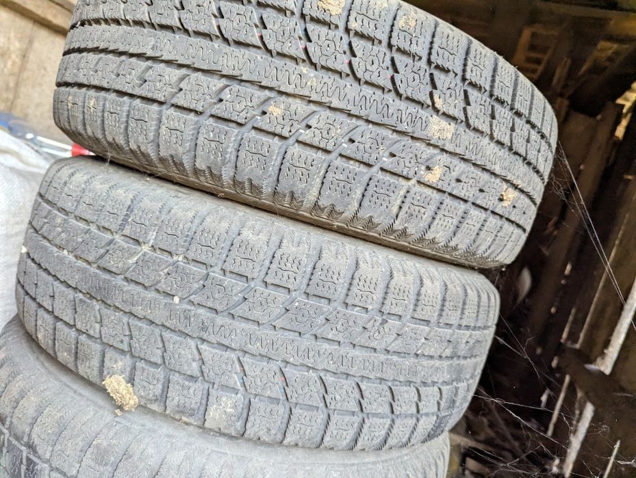 Шини зимові  Toyo 185 65 R14