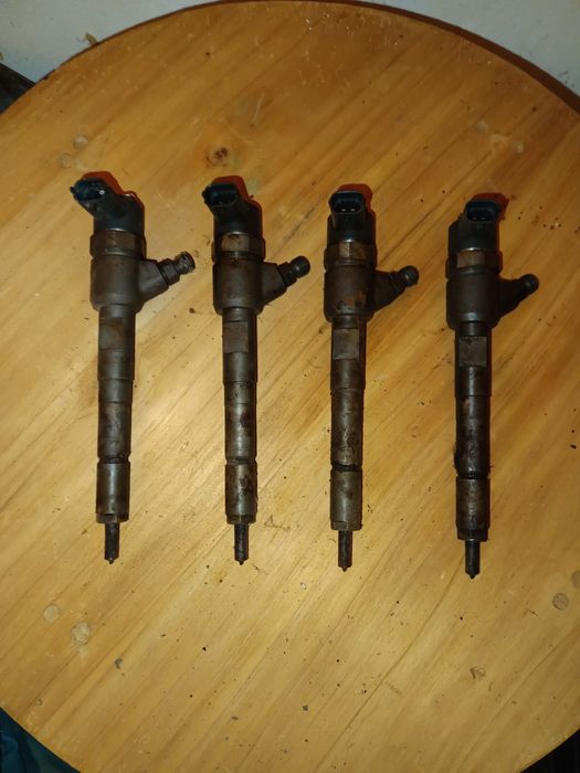 Conjunto de 4 bicos injetores Bosh