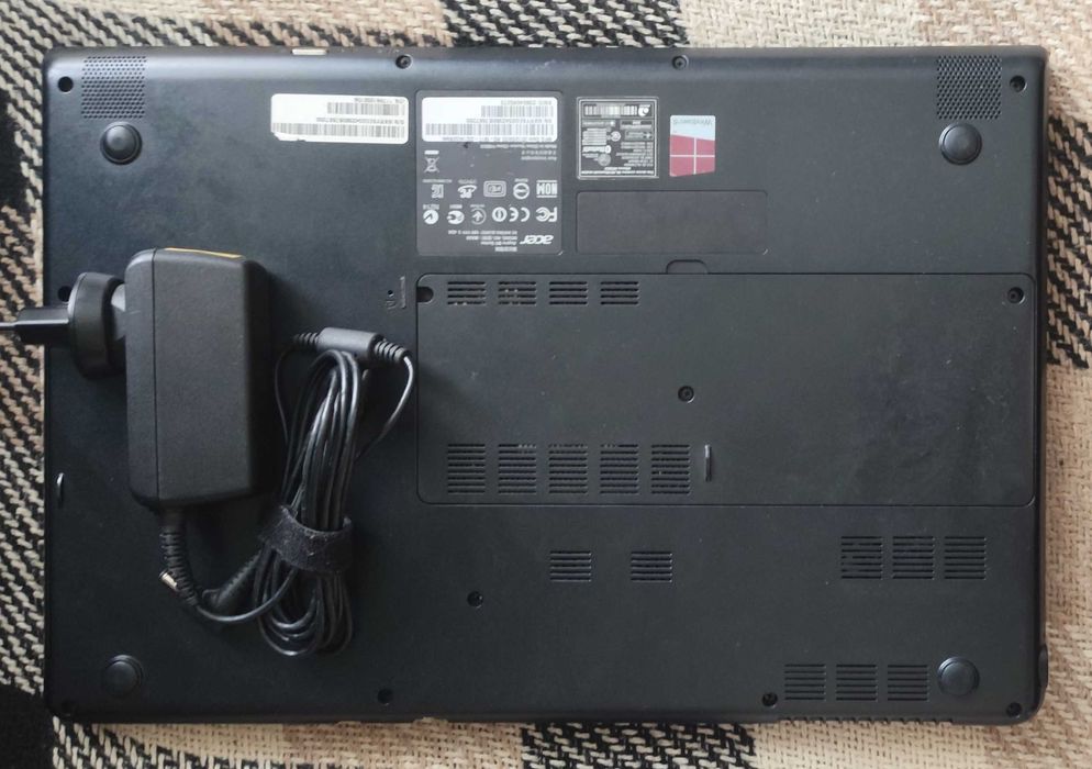 Ноутбук Аcer Aspire E1 570.