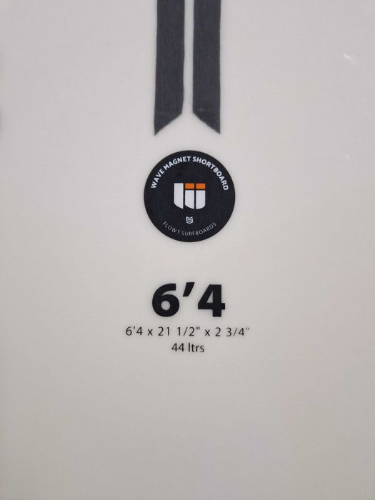 Prancha de surf Flowt Epóxi 6'4'' | 44 L