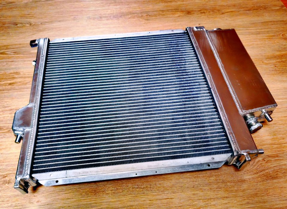 Radiador BMW E36 3 Serie 318i 320 325i Z3 M44 M42 MT de 1997 a 2002