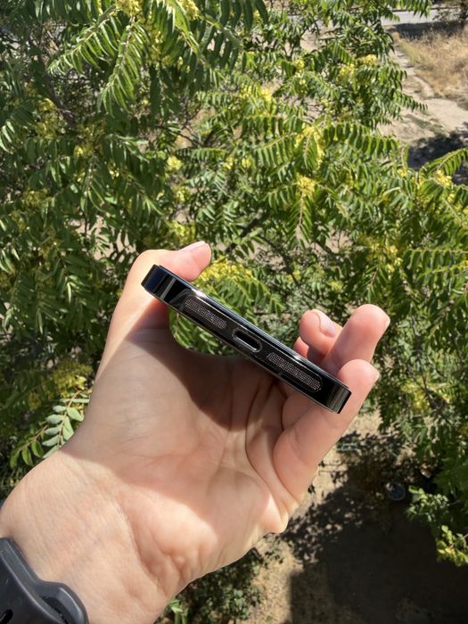 Продам  iphone 14pro 128 black